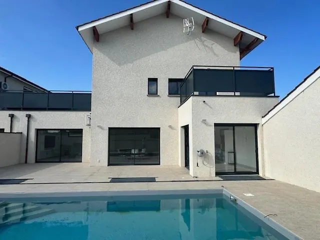 Maison 90 Avec 8 Lechaffardcom Vila *