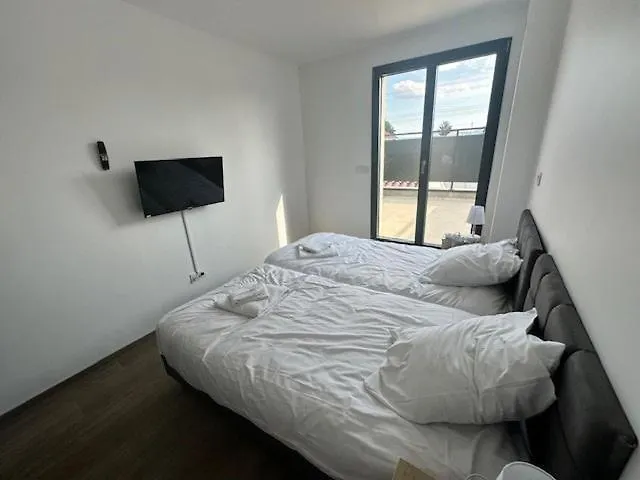 Vila Maison 90 Avec 8 Lechaffardcom Satolas-et-Bonce