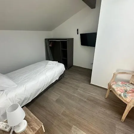 Maison 90 Avec 8 Lechaffardcom Вилла Satolas-et-Bonce