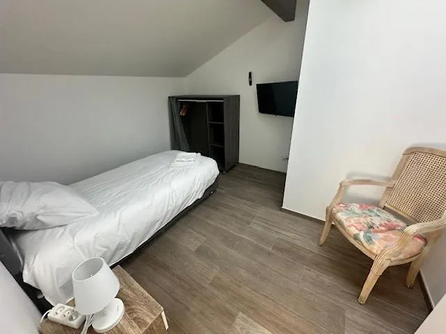 Maison 90 Avec 8 Lechaffardcom Villa Satolas-et-Bonce